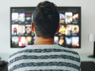 テレビでネット動画を観る3つの方法 動画配信サービスを大画面で